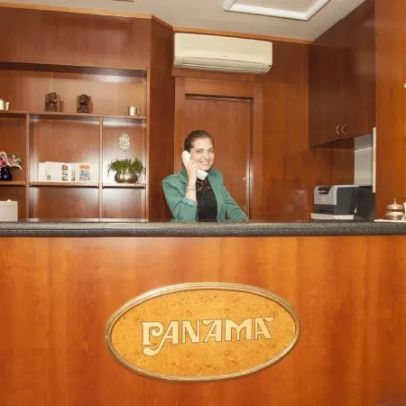 Hotel Panama Отели рядом с достопримечательностью «Фаро»
