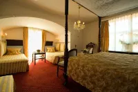 Sauntehus Castle Hotel