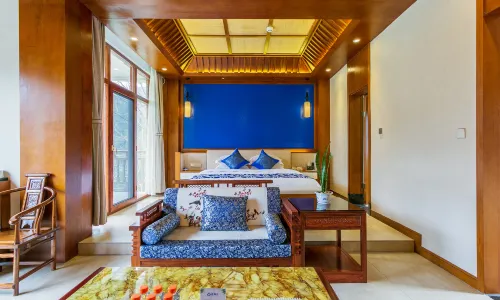 Huayu Bainiaozhuang Hotel