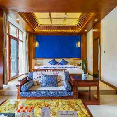 BamabainiaozhuangHotel Rooms