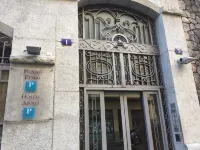 Pensión Peiró Hoteller i Sants-Montjuïc