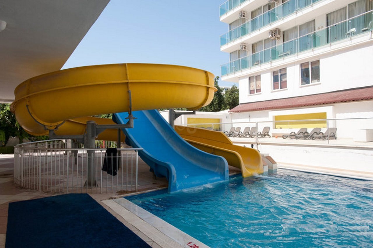 Blue Bay Platinum Hotel