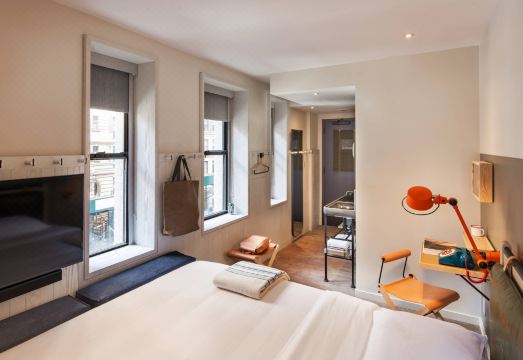 목시 NYC 타임스 스퀘어