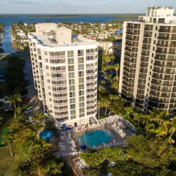 GullWing Beach Resort