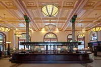 Crowne Plaza INDIANAPOLIS-DWTN-UNION STN by IHG