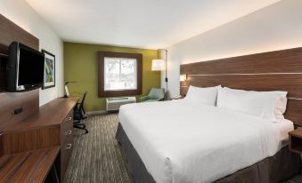 Holiday Inn Express Warrenton