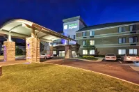 Holiday Inn Express Romulus / Detroit Airport