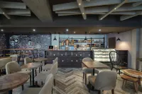 Emotions by Hodelpa Puerto Plata - Bares