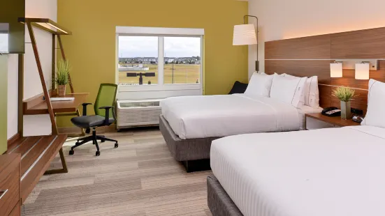 Holiday Inn Express & Suites Trinity