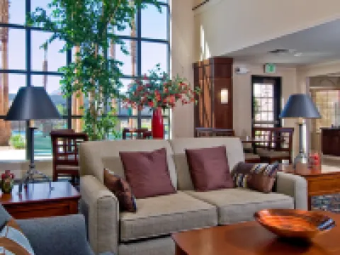 ステイブリッジ スイーツ パームデール by IHG パームデールのホテル