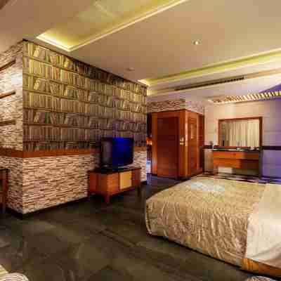 台南國妃鷹堡健康館 Rooms