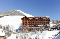 Grandes Rousses Hotel & Spa Hotels in Huez