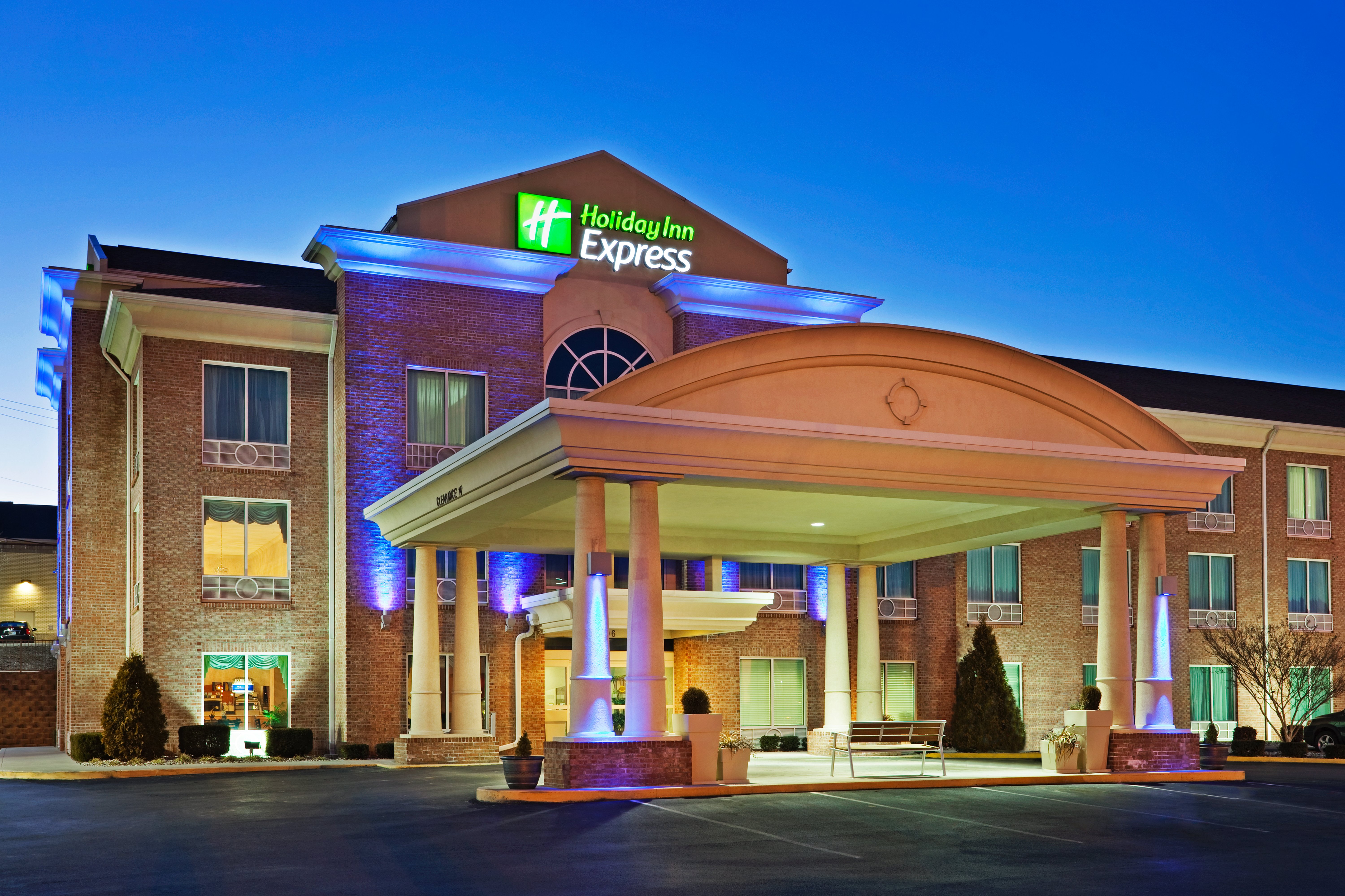 Holiday Inn Express Hotel & Suites London, an Ihg Hotel