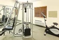 Candlewood Suites 費耶特維爾，美國阿肯色大學 - 健身房