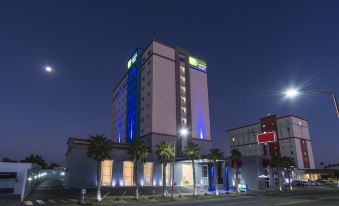 Holiday Inn Express & Suites Ciudad Obregon