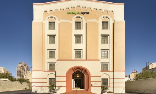 Holiday Inn Express SAN ANTONIO N-RIVERWALK AREA by IHG