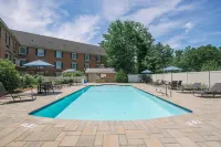 Holiday Inn Express & Suites Merrimack Hotels in Merrimack
