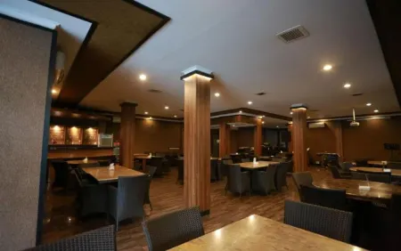 Hotel & Resto Selamet