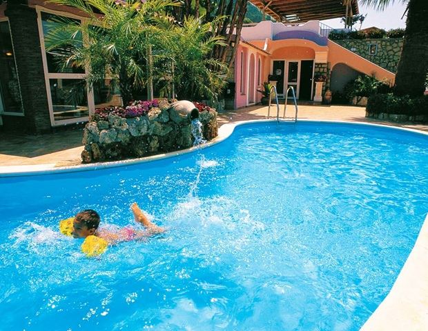 Hotel Carlo Magno-Forio di Ischia Updated 2022 Room Price-Reviews & Deals |  Trip.com