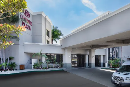Crowne Plaza Costa Mesa Orange County Hotel di Costa Mesa