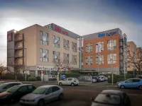 Ibis Lleida Các khách sạn gần Salesians San Jordi Pes