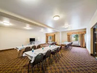Quality Suites San Antonio Brooks City Base Hotels near Espada Park