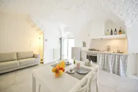Casetta Arco Con Balcone Hotels in Cisternino