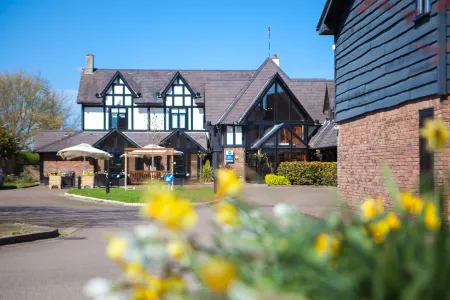 Best Western Bristol North the Gables Hotel