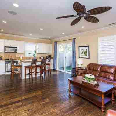Pleasant Reclusion on Pathstone Rooms