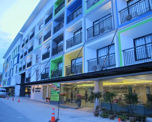 Suvarnabhumi Oriental Resort Hotels near The Paseo Mall
