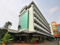 The Renai Cochin