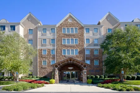 Staybridge Suites Indianapolis-Fishers Отели в г. Фишерс
