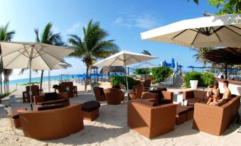 The Reef Playacar Beach Resort & Spa-Optional All Inclusive