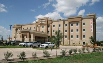 Hampton Inn & Suites Cleburne