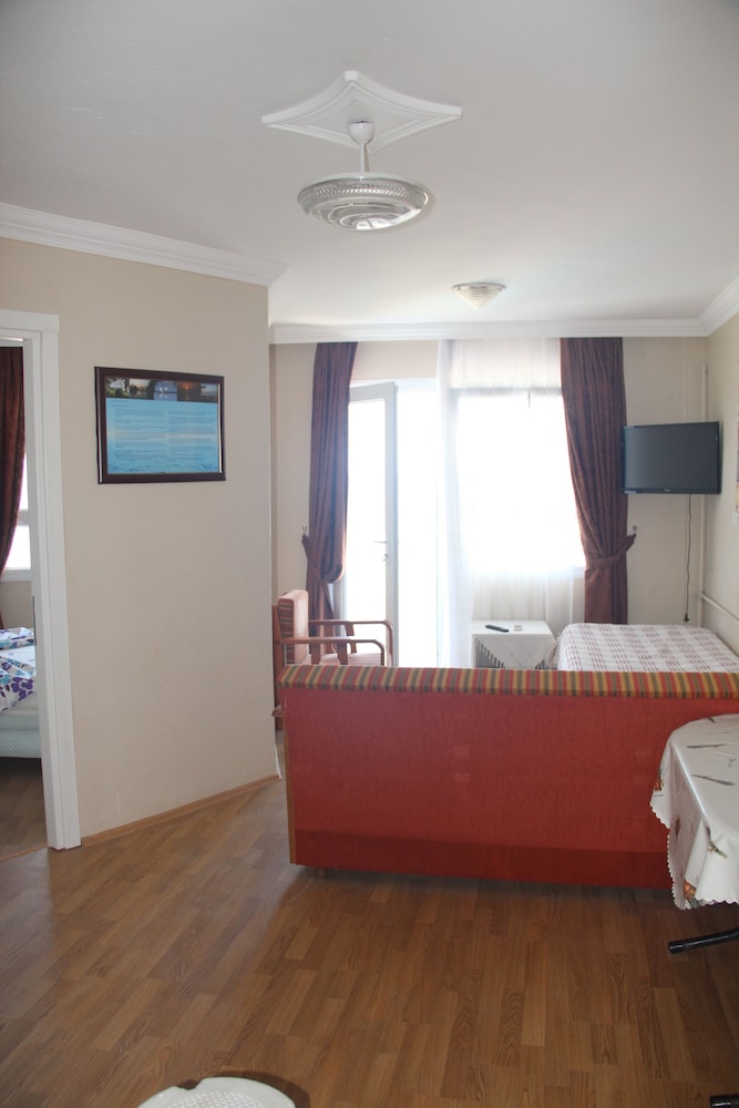 Apart Hotel Ege