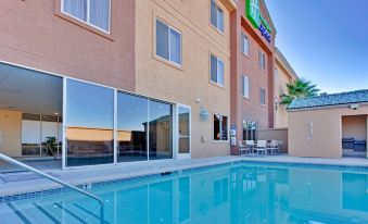 Holiday Inn Express Las Vegas-Nellis