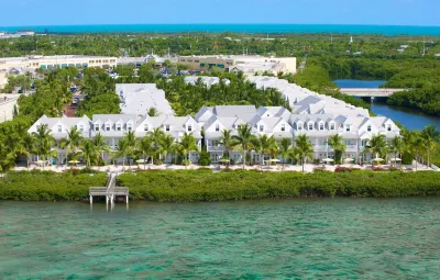 Parrot Key Hotel & Villas