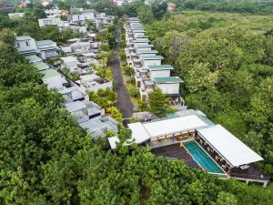 Garden Bay View Villas