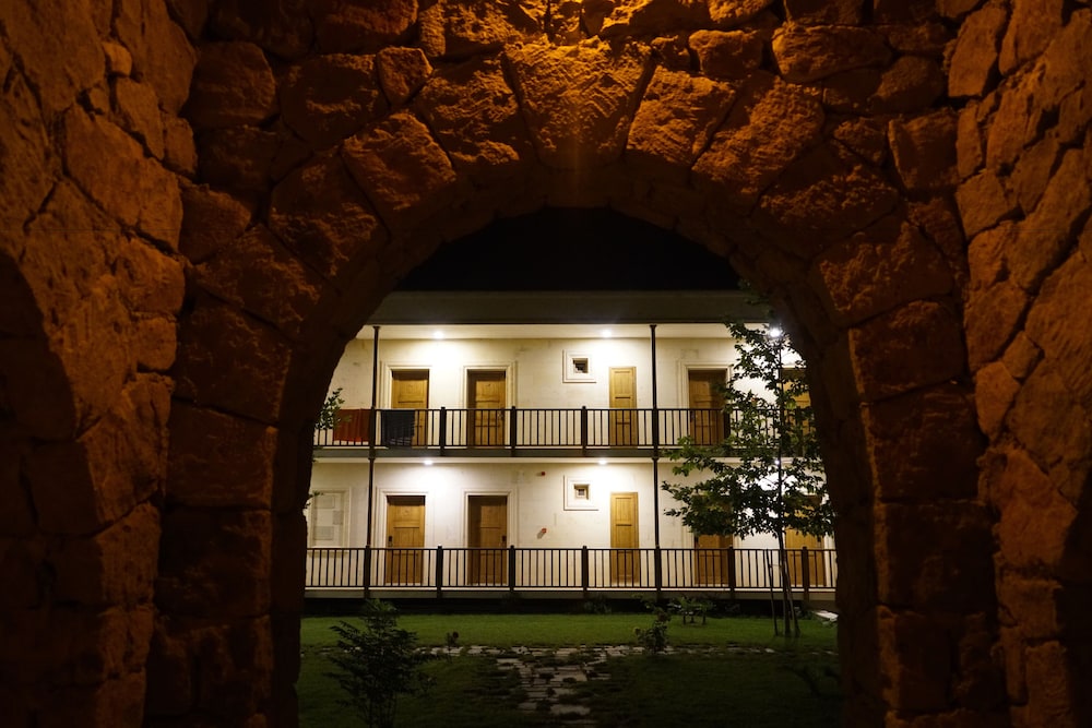 Cinarli Kasri Hotel