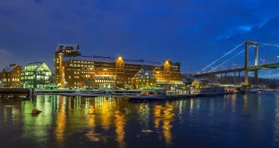 Quality Hotel Waterfront Hotels near Brännö trädet