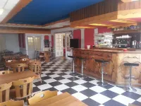 Hotel Central Hotels in Chaunay