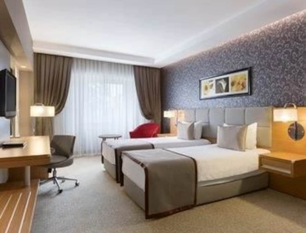 Ramada Plaza Izmit (Ramada Plaza by Wyndham Izmit)