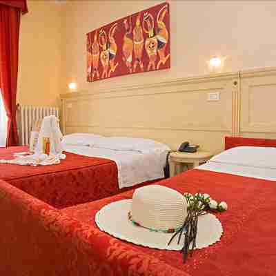 Hotel lo Squalo Rooms