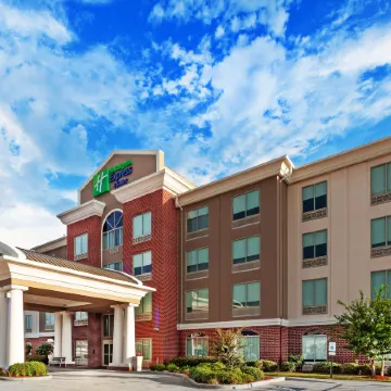 Holiday Inn Express & Suites SHREVEPORT SOUTH - PARK PLAZA by IHG