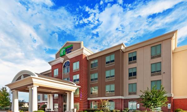 Holiday Inn Express & Suites Shreveport South - Park Plaza by IHG