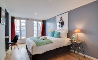 Galeries Lafayette Four-Bedroom and Two-Bath Fashion Apartment