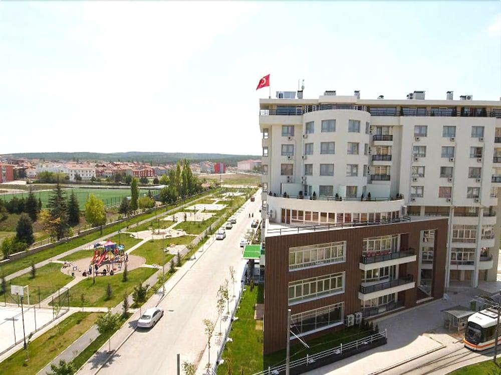 Roof Garden Hotel