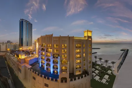 Bahi Ajman Palace Hotel