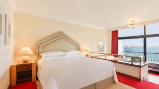 sheraton-grand-doha-resort-and-convention-hotel
