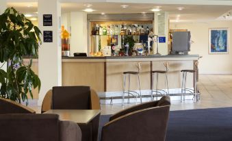 Holiday Inn Express Cardiff Airport